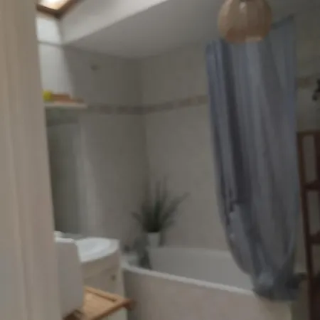 Maison Avec Vu Sur Le Chateau