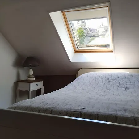 Maison Avec Vu Sur Le Chateau Пьерфон